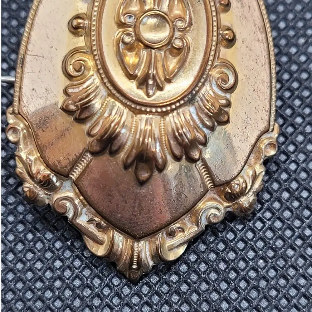 Elegant‎ Antique Victorian Brooch Rolled Gold Germany Biedermeier Treasure